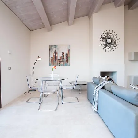 Falco By Interhome Ferienhaus Osteria Delle Noci